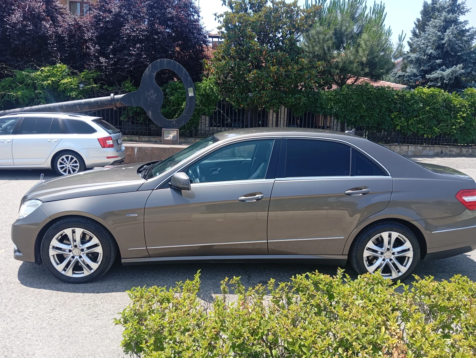 Mercedes-Benz E 250  - изображение 4