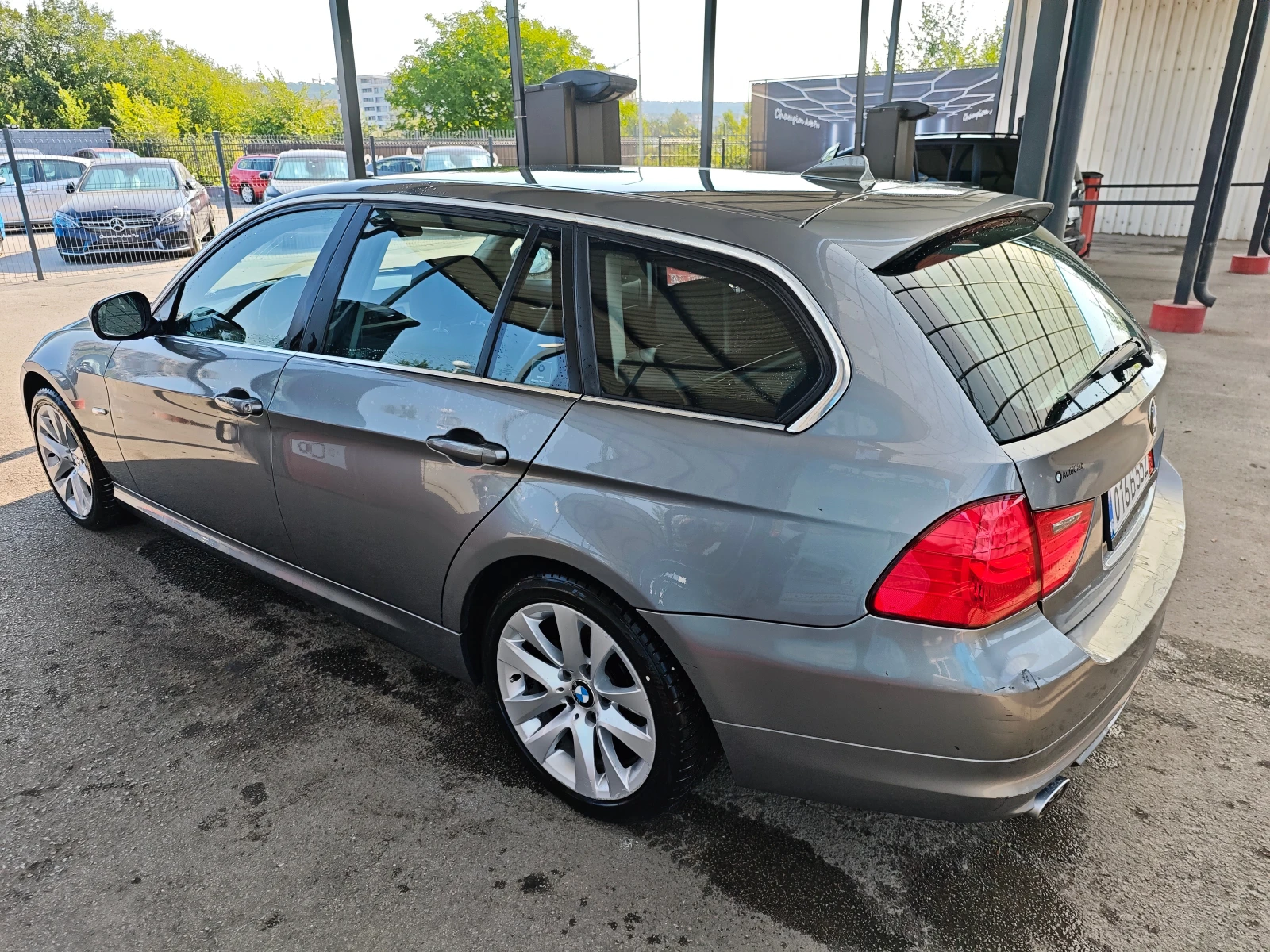 BMW 320 d - изображение 6