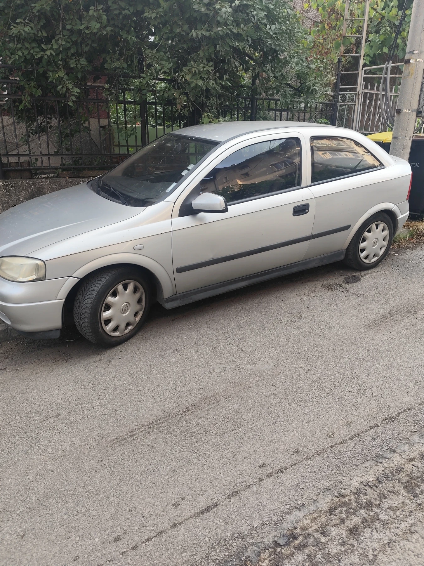 Opel Astra 1.6 - изображение 5