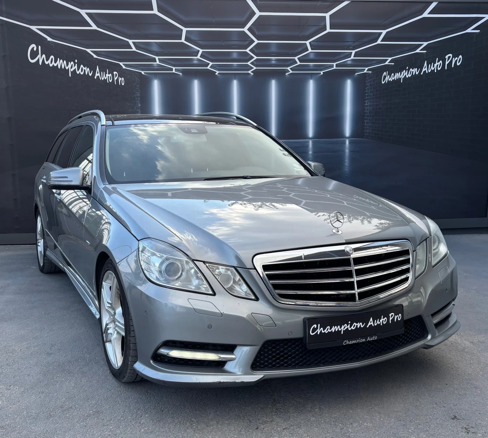 Mercedes-Benz E 500 AMG Packet  - изображение 3