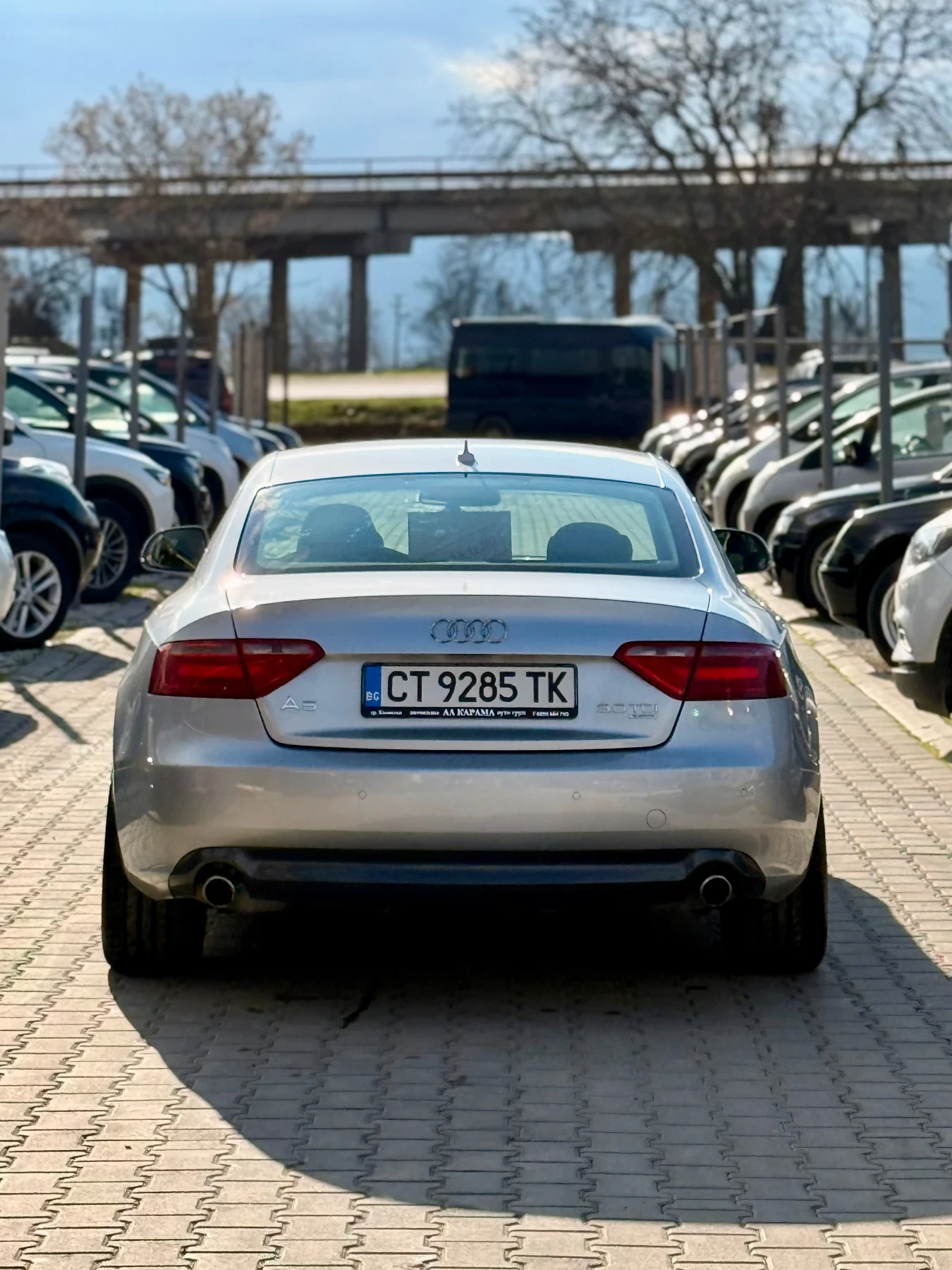 Audi A5 3.0* Quattro* Сервизна история* Топ* Клима* Ръчка* - изображение 10