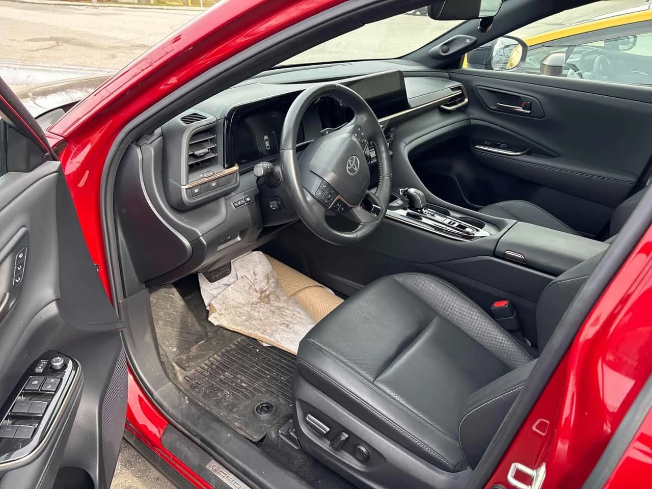 Toyota Crown  Platinum / 360 / DISTRONIC / ОБДУХВАНЕ , снимка 5 - Автомобили и джипове - 53907897