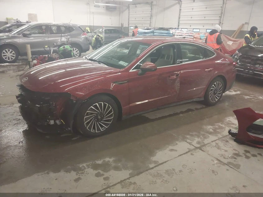 Hyundai Accent 2.0L I-4 DI, DOHC, VVT, 150HP Front Wheel Drive | Mobile.bg � ����������� 2