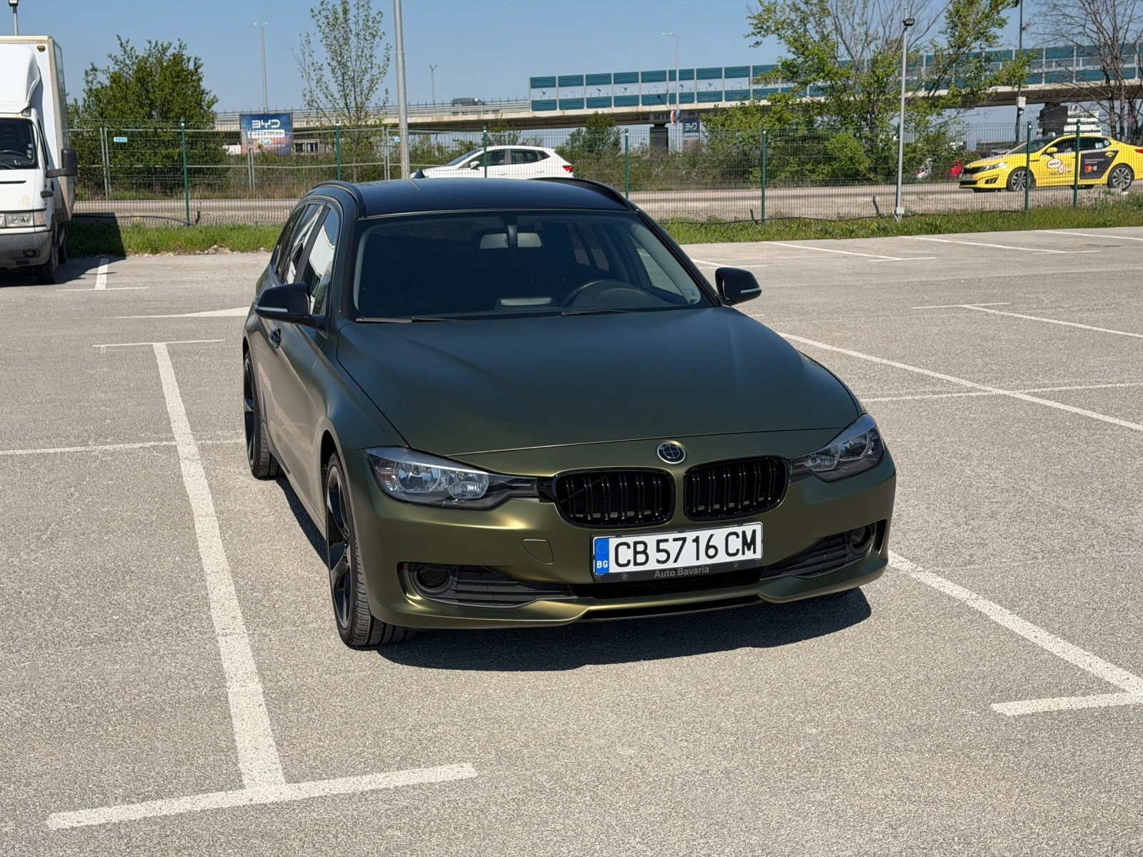 BMW 318 2.0D, снимка 8 - Автомобили и джипове - 54311666