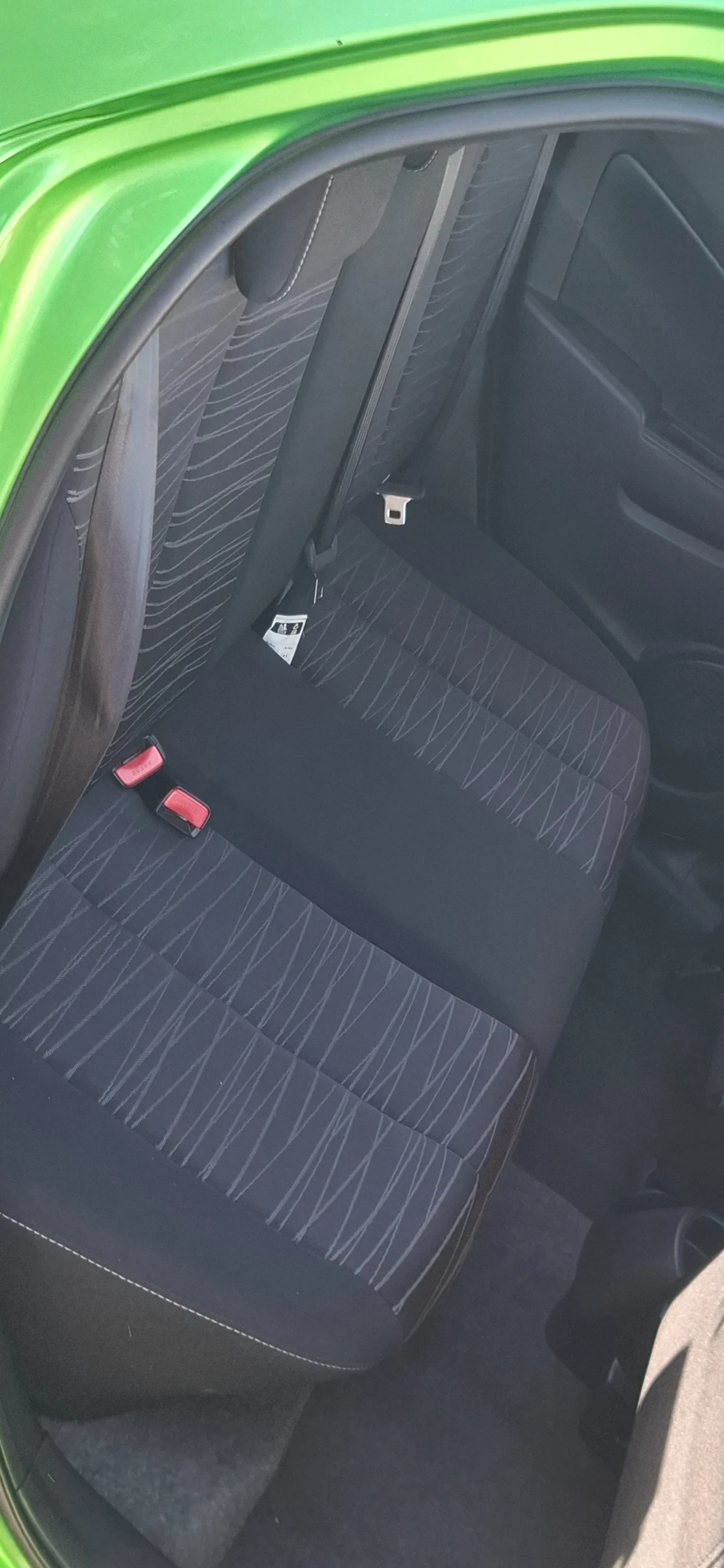 Mazda 2 1.3 Bensin 98000km, снимка 11 - Автомобили и джипове - 54336140