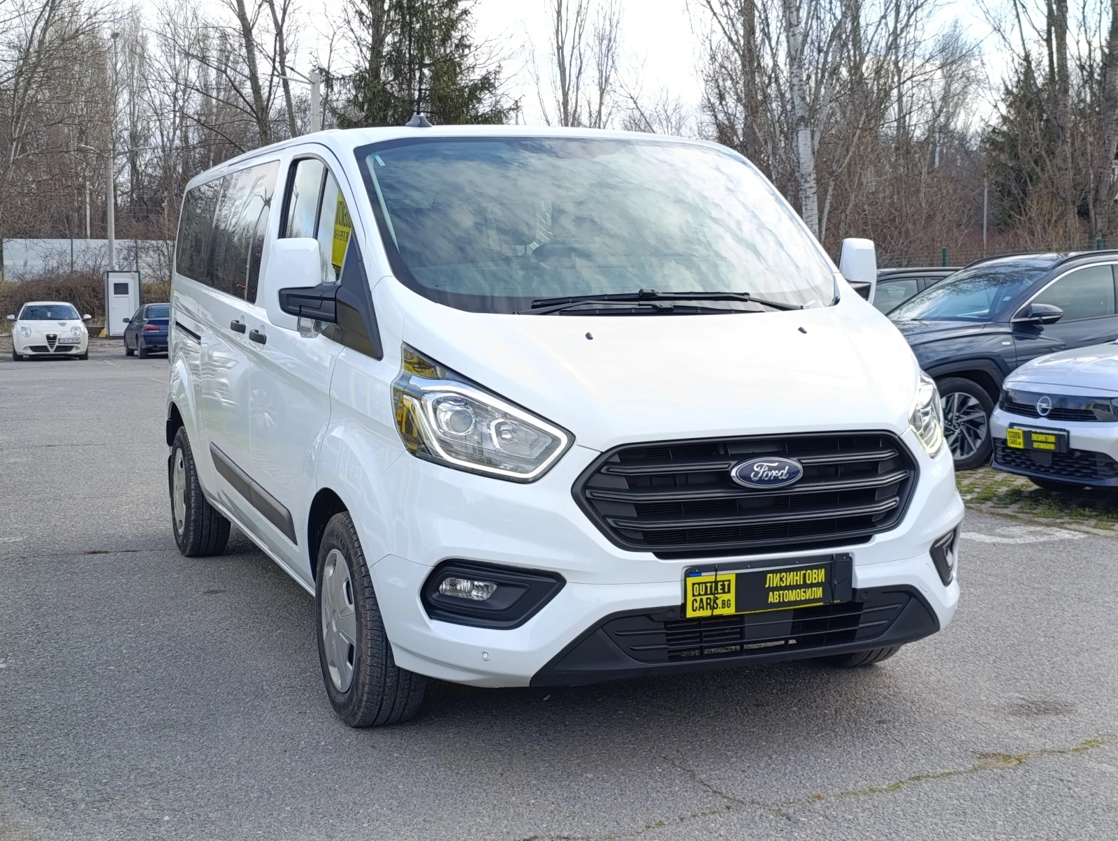 Ford Transit Custom 2.0 ТDCI 8+ 1 Закупен от БГ, снимка 2 - Автомобили и джипове - 54354189