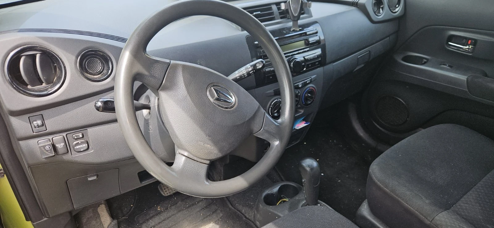 Daihatsu Materia, снимка 4 - Автомобили и джипове - 54431699