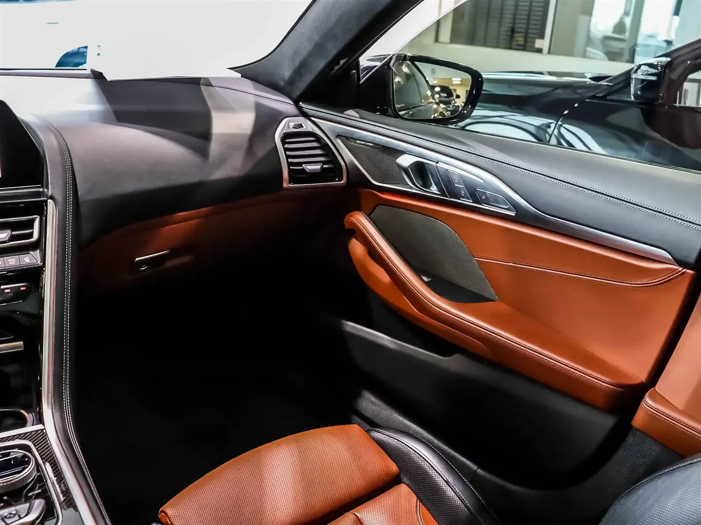 BMW 850 xDrive Gran Coupe / BMW Certified, снимка 10 - Автомобили и джипове - 55146389