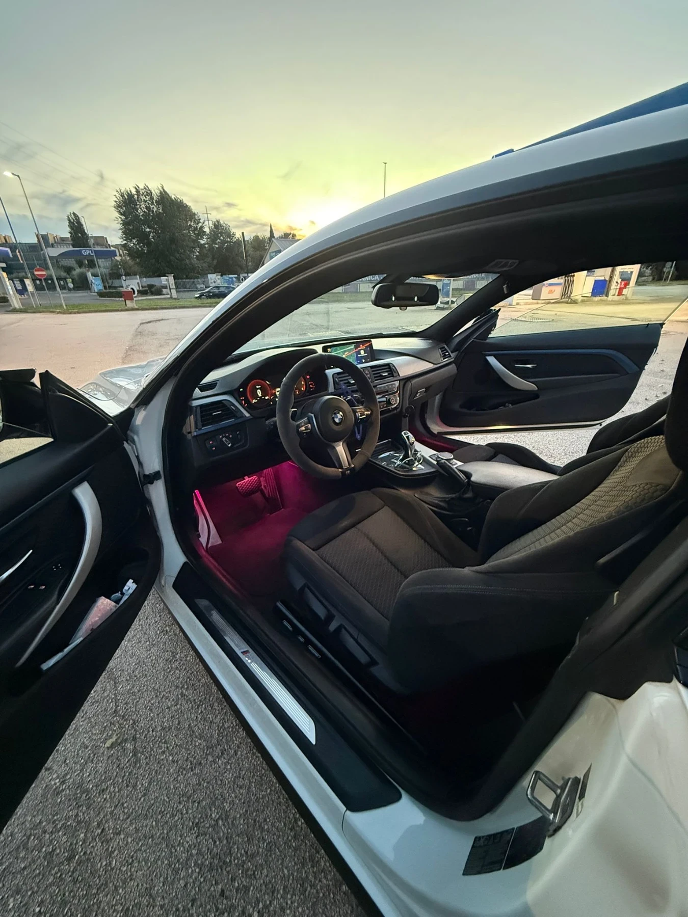 BMW 420 d xDrive Coup? Sport, снимка 9 - Автомобили и джипове - 55191232