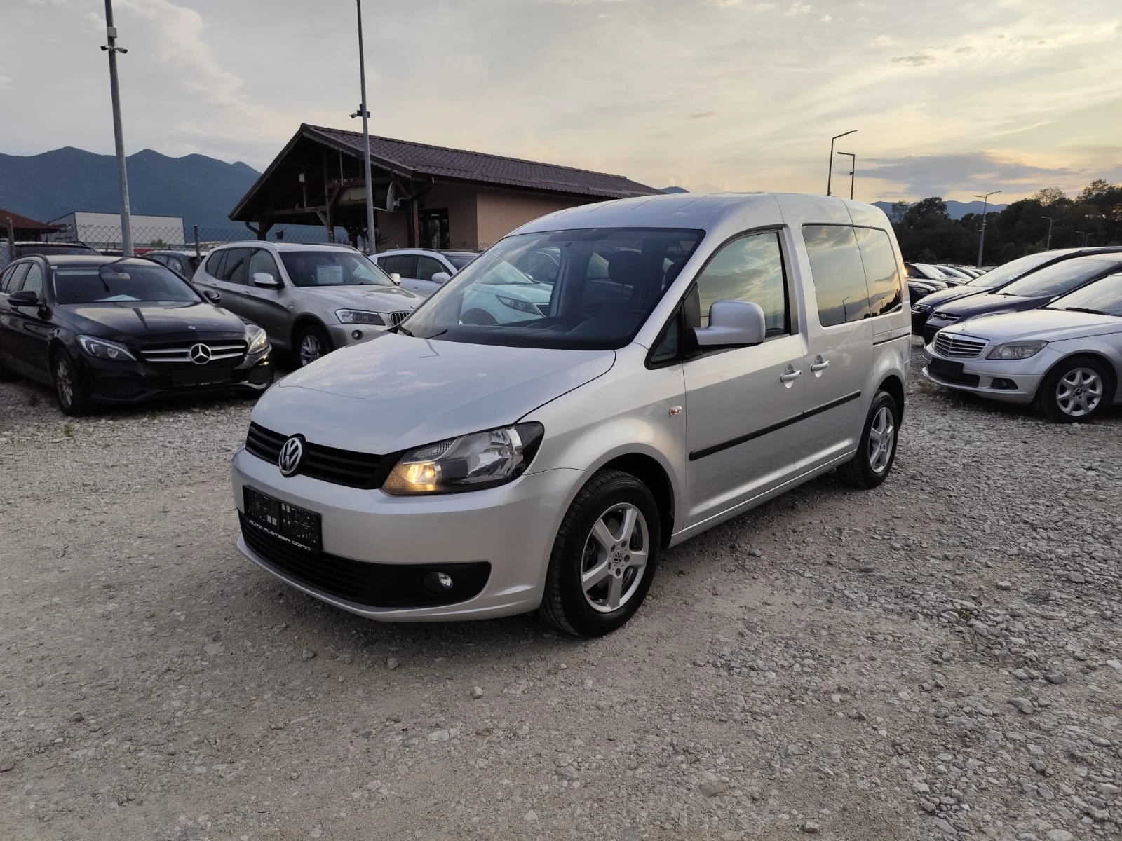 VW Caddy 1.6 дизел