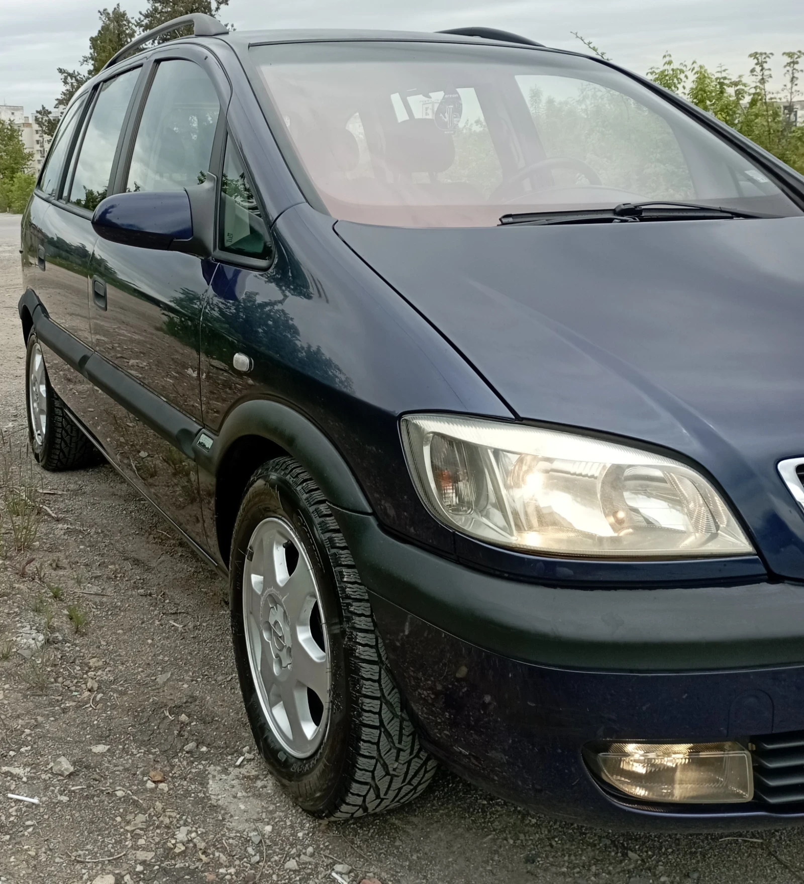 Opel Zafira 1.8 125к.с Автоматик Агу, снимка 8 - Автомобили и джипове - 55419462