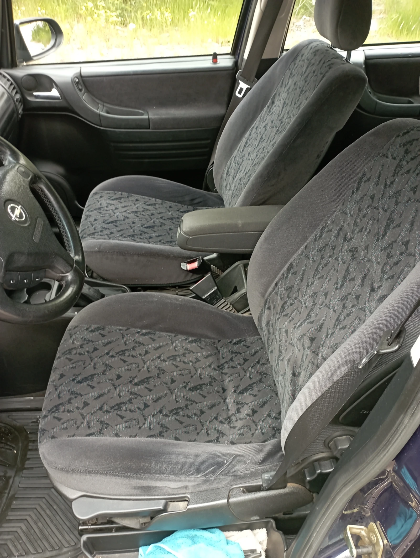 Opel Zafira 1.8 125к.с Автоматик Агу, снимка 11 - Автомобили и джипове - 55419462