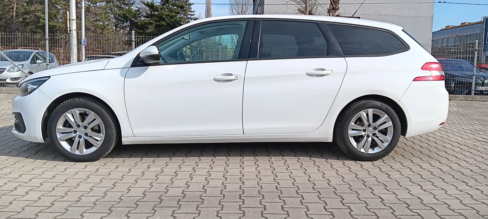 Peugeot 308, снимка 2 - Автомобили и джипове - 55539174