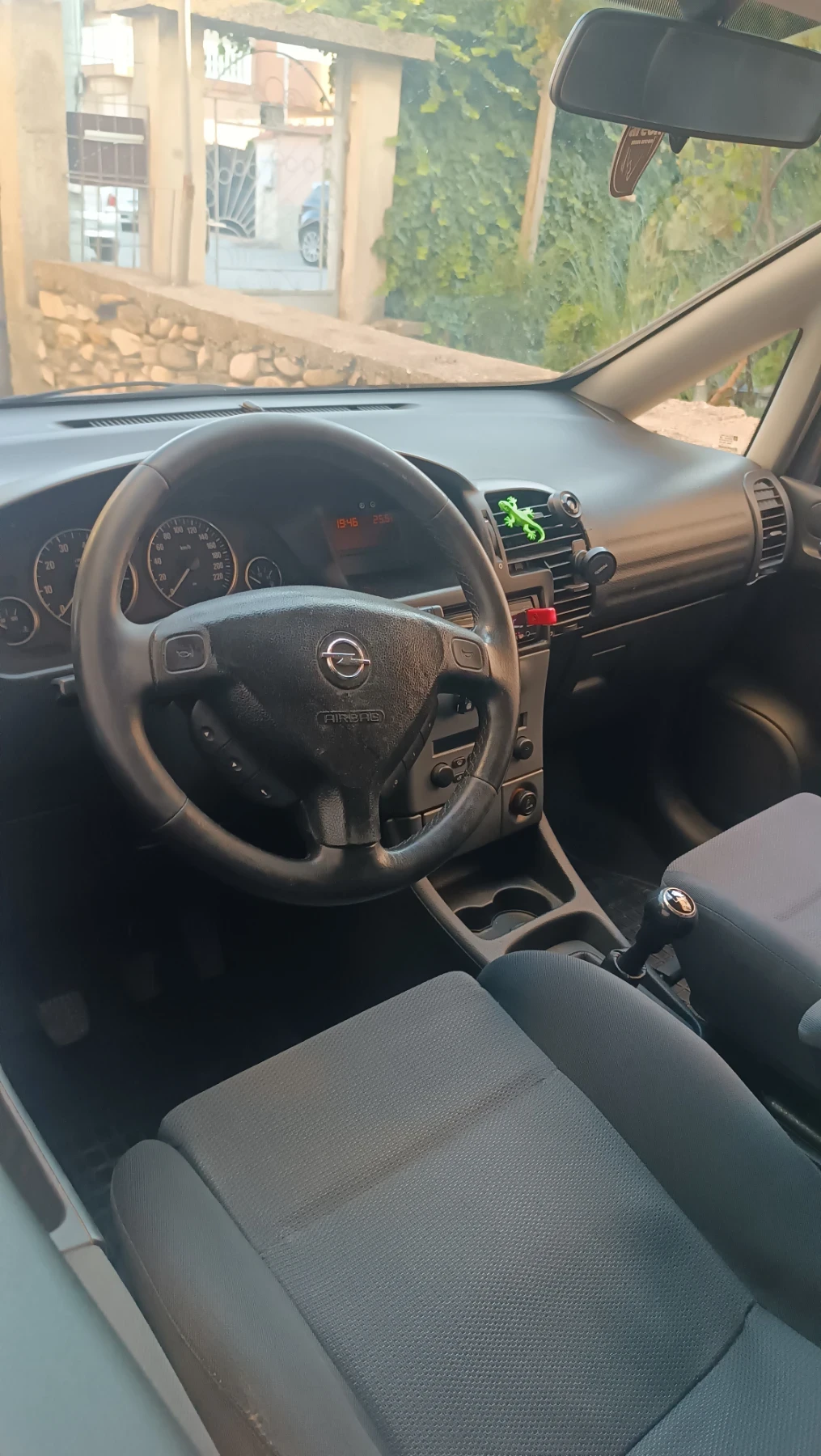 Opel Zafira 1.8 ELEGANCE , снимка 11 - Автомобили и джипове - 55546179