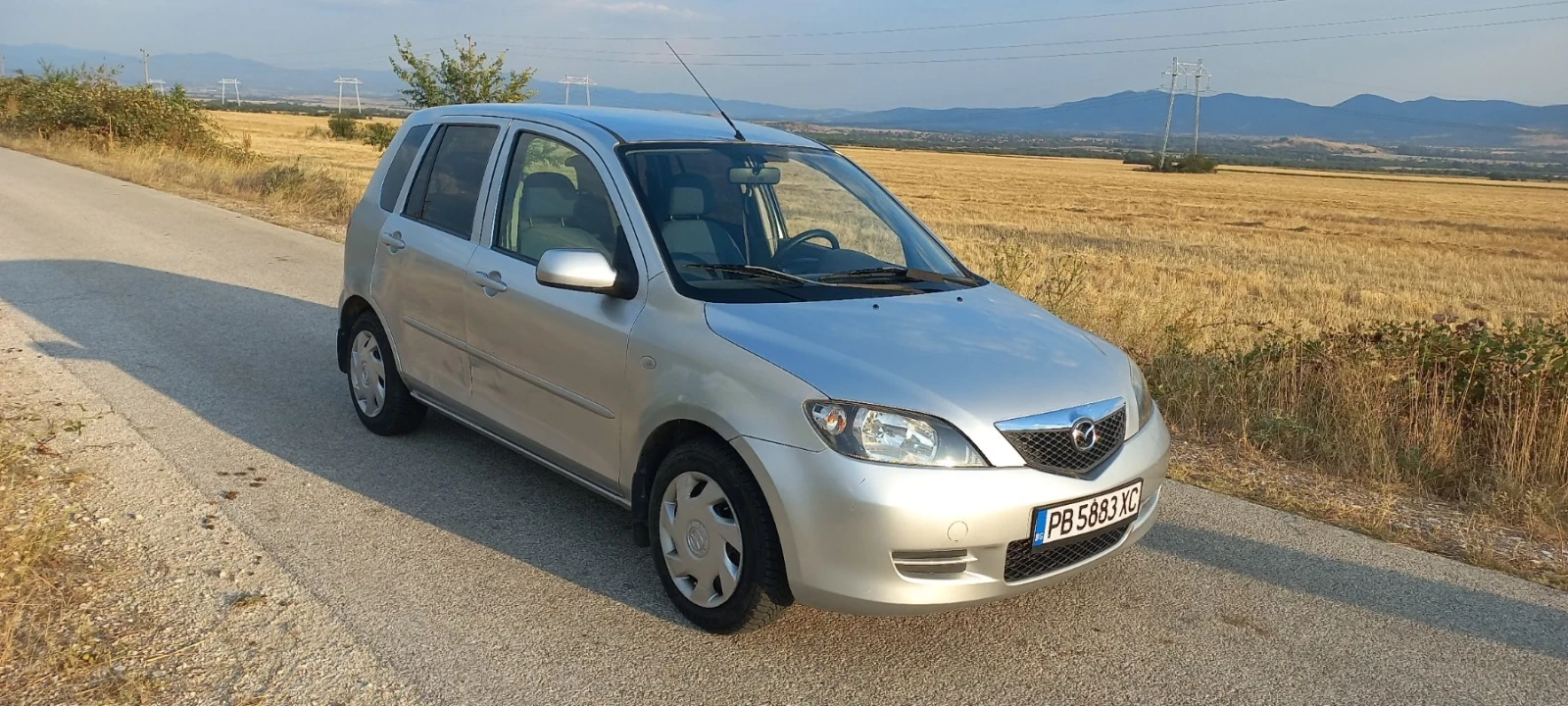 Mazda 2