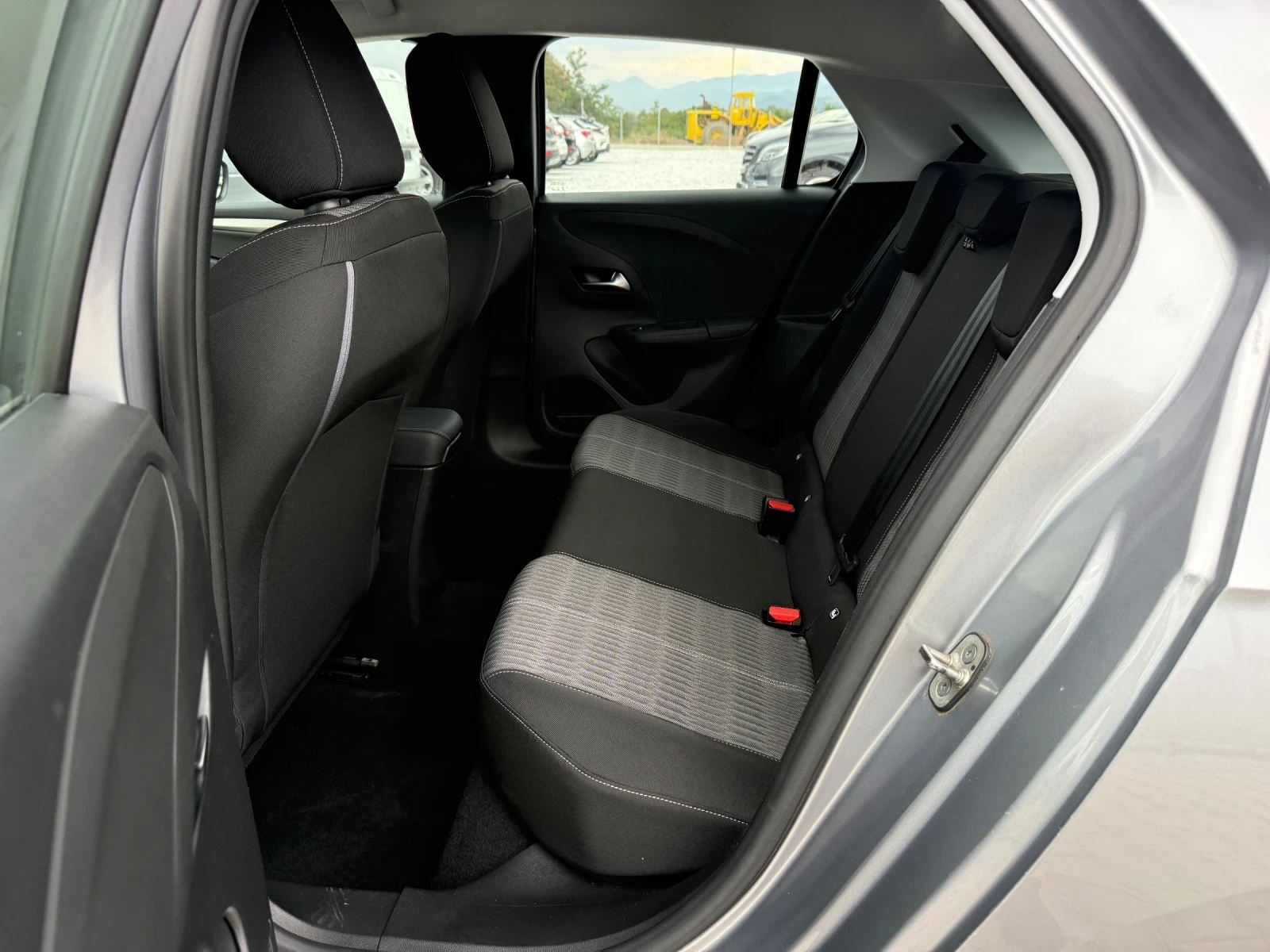 Opel Corsa 1.5TDCI NAVI CAMERA, снимка 11 - Автомобили и джипове - 55675881