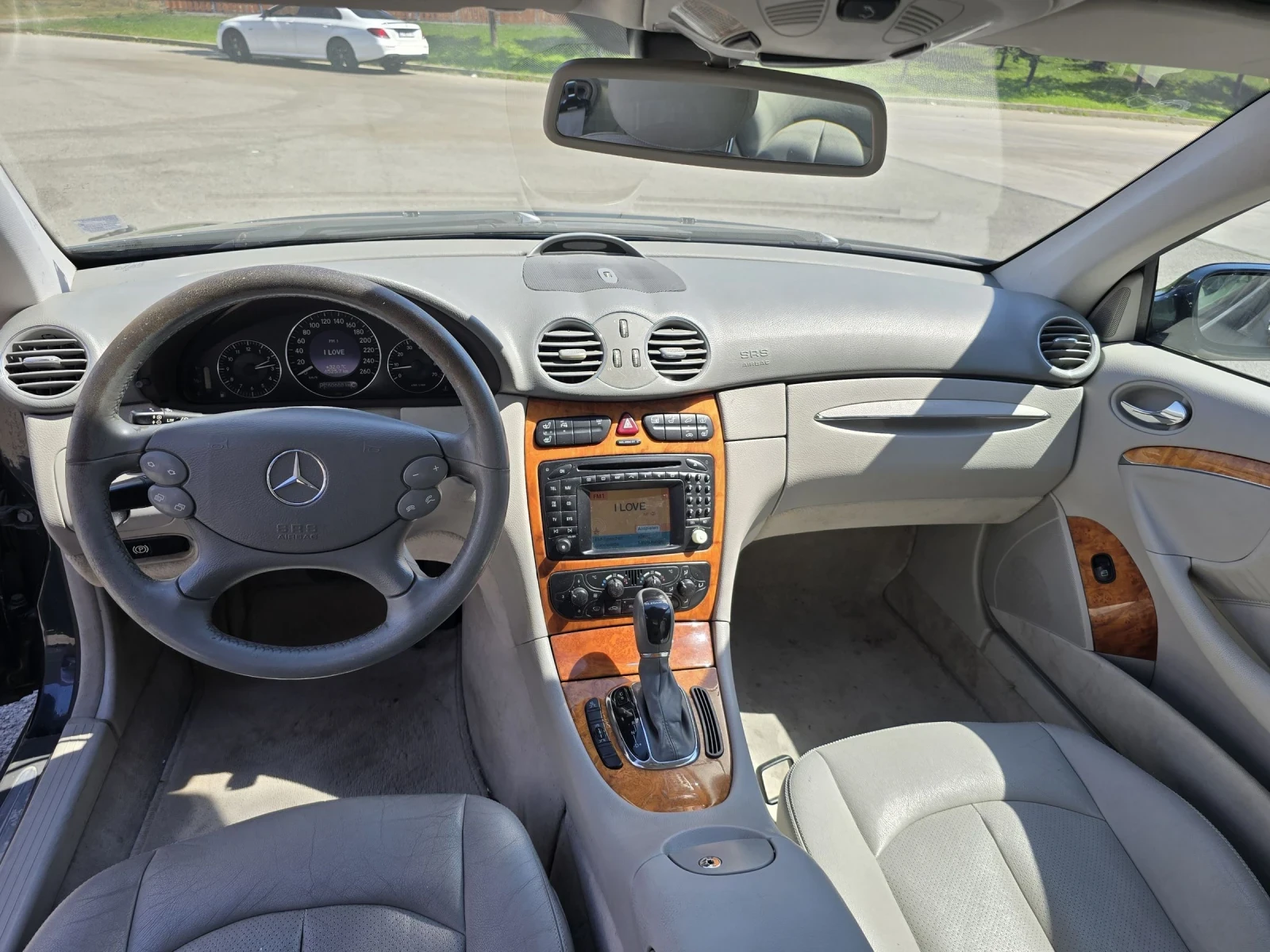Mercedes-Benz CLK DISTRONIC, ГАЗ, Elegance, снимка 12 - Автомобили и джипове - 55834330