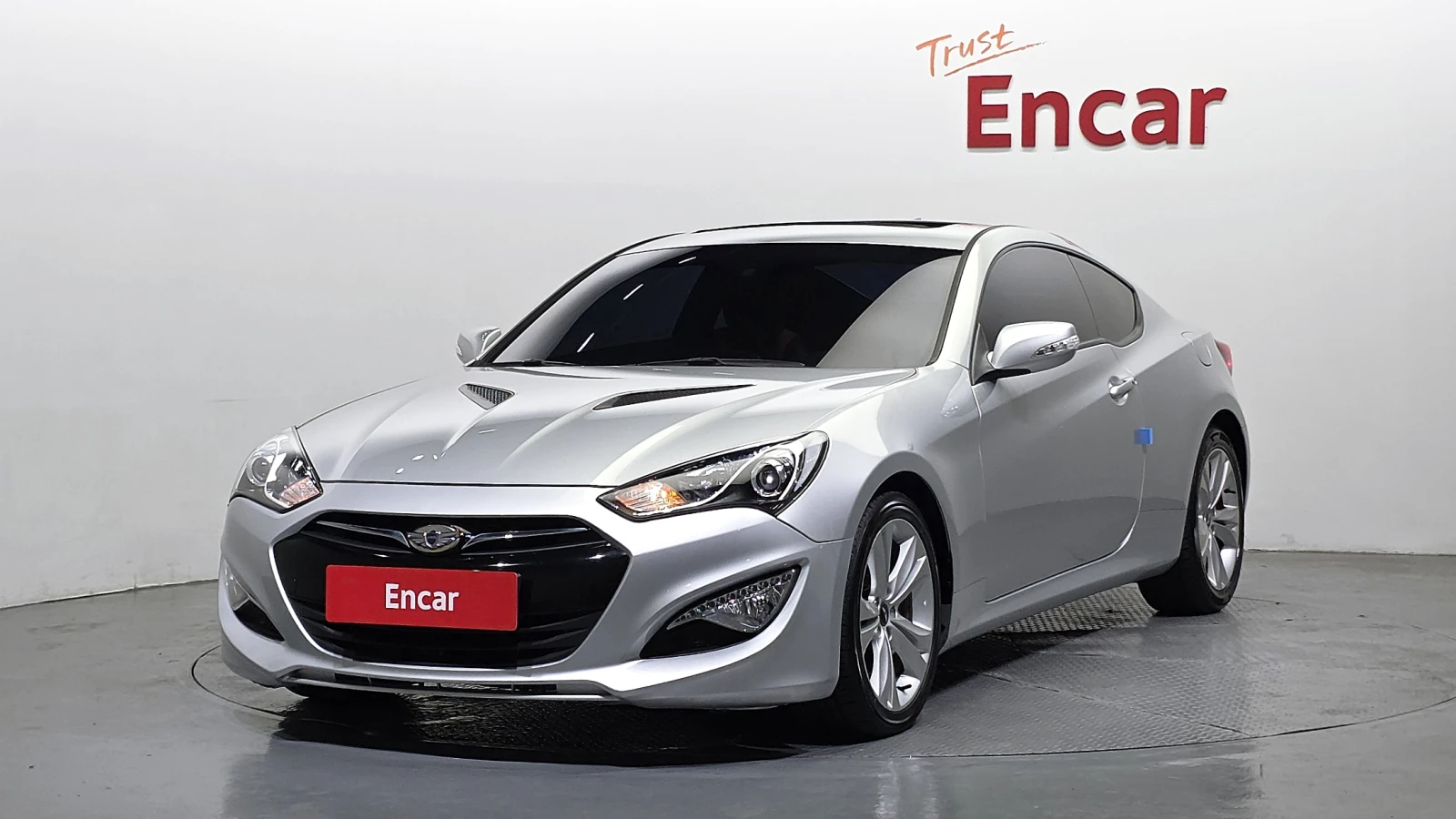 Hyundai Genesis КРАЙНА ЦЕНА* encareu.com