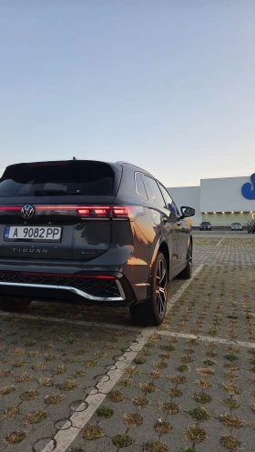 VW Tiguan R-line 2.0 TDI SCR 4MOTION DSG, снимка 6