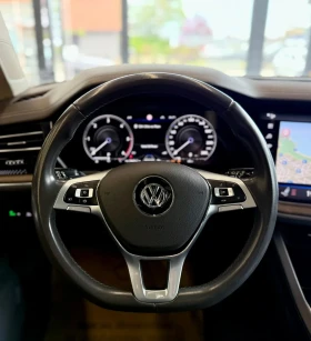 VW Touareg 4 Motion* FULL* Pano* Подгрев* Обдух* Лизинг , снимка 10