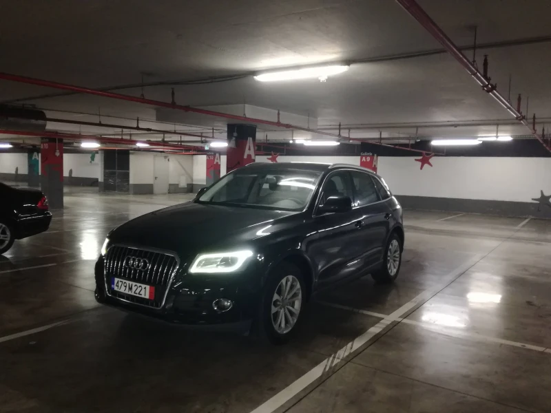 Audi Q5 2 ТДИ, снимка 3 - Автомобили и джипове - 48934818