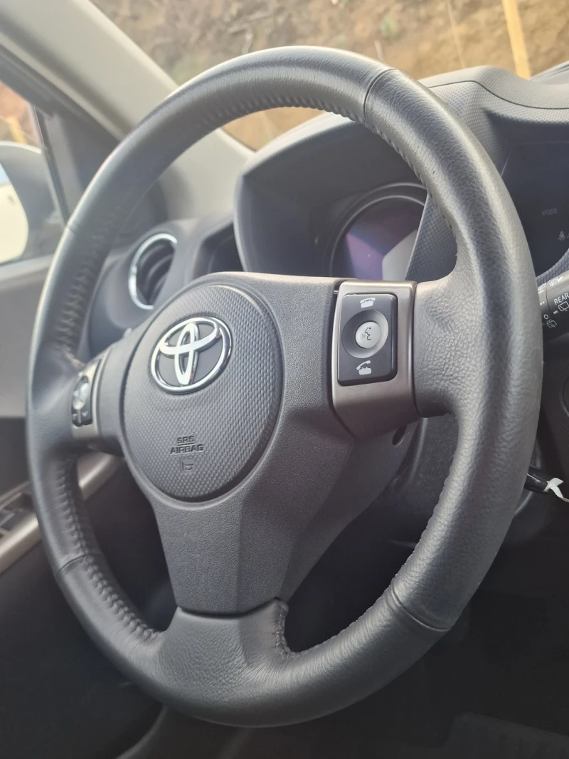 Toyota Urban Cruiser 1.4 d4d , 4x4, снимка 17 - Автомобили и джипове - 52653060