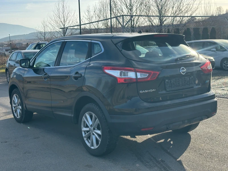 Nissan Qashqai 1.5 DCI, снимка 6 - Автомобили и джипове - 52857252