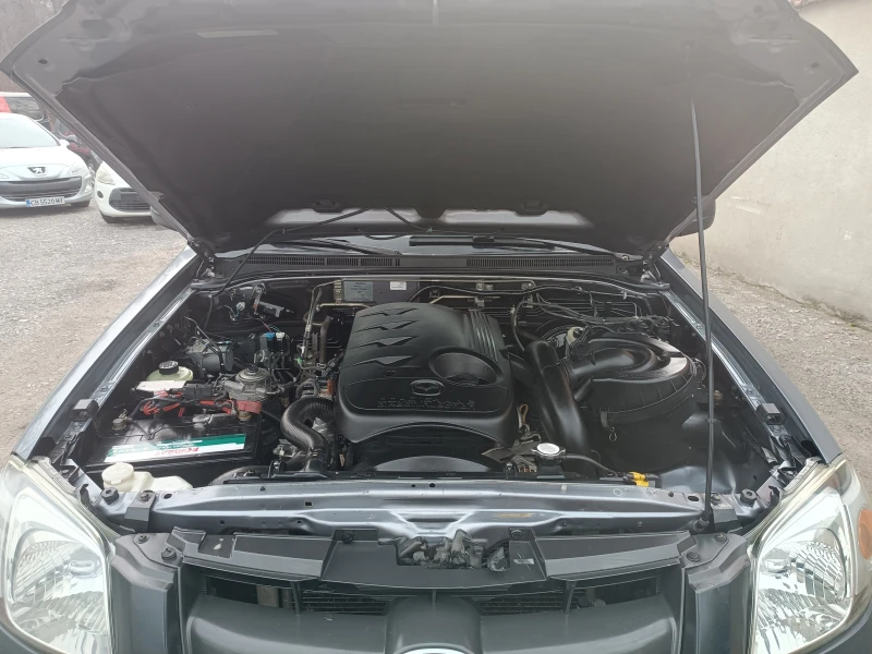Mazda BT-50 2.5TDCI 4X4, снимка 16 - Автомобили и джипове - 53223797