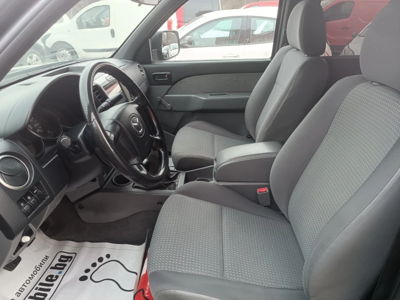 Mazda BT-50 2.5TDCI 4X4, снимка 8 - Автомобили и джипове - 53223797