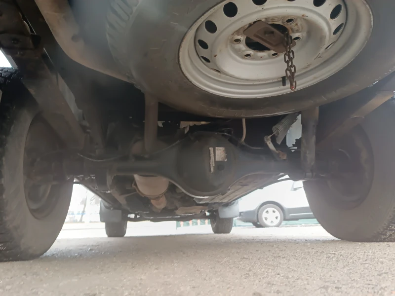 Mazda BT-50 2.5TDCI 4X4, снимка 13 - Автомобили и джипове - 53223797