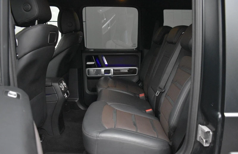 Mercedes-Benz G 63 AMG /4MATIC/MAGNO/NIGHT/BRABUS 22/BURM/360/, снимка 15 - Автомобили и джипове - 53257262