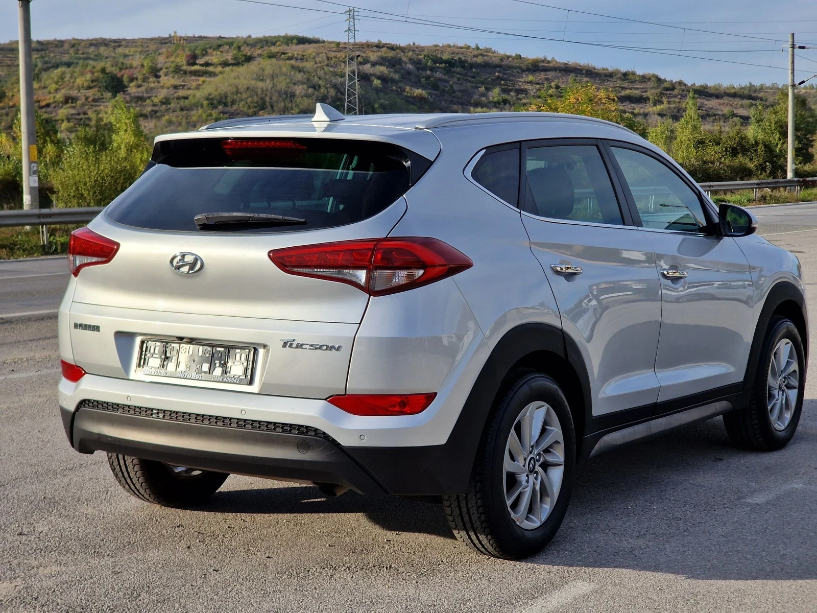 Hyundai Tucson 1.7 CRDI - изображение 6