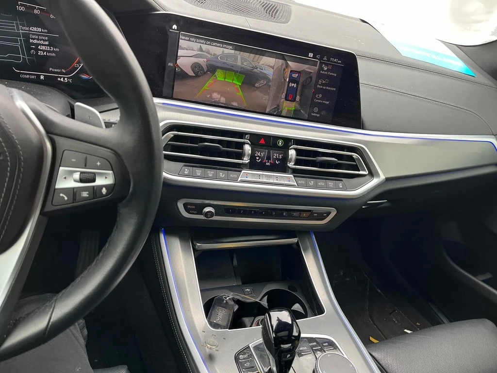 BMW X5 2022 xDrive40i * CARFAX * БЕЗ ПЪРВОНАЧАЛНА ВНОСКА - изображение 8