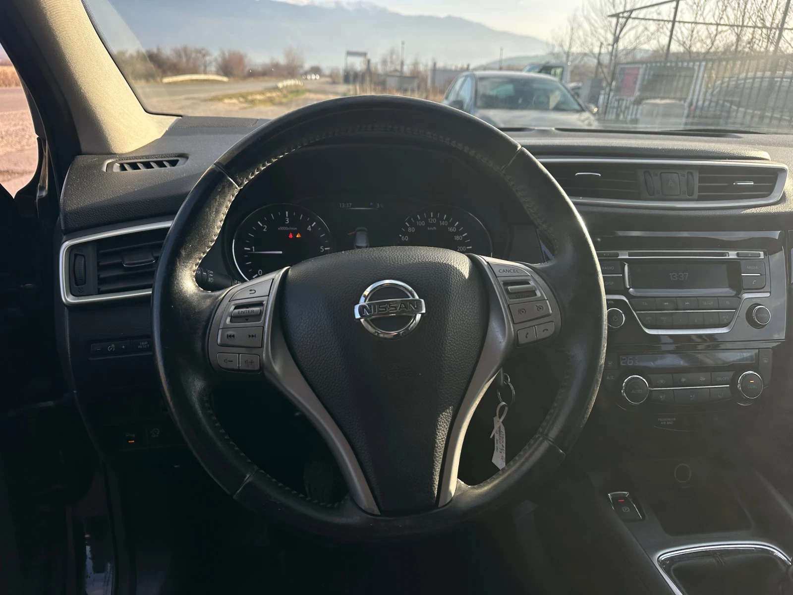 Nissan Qashqai 1.5 DCI - изображение 10