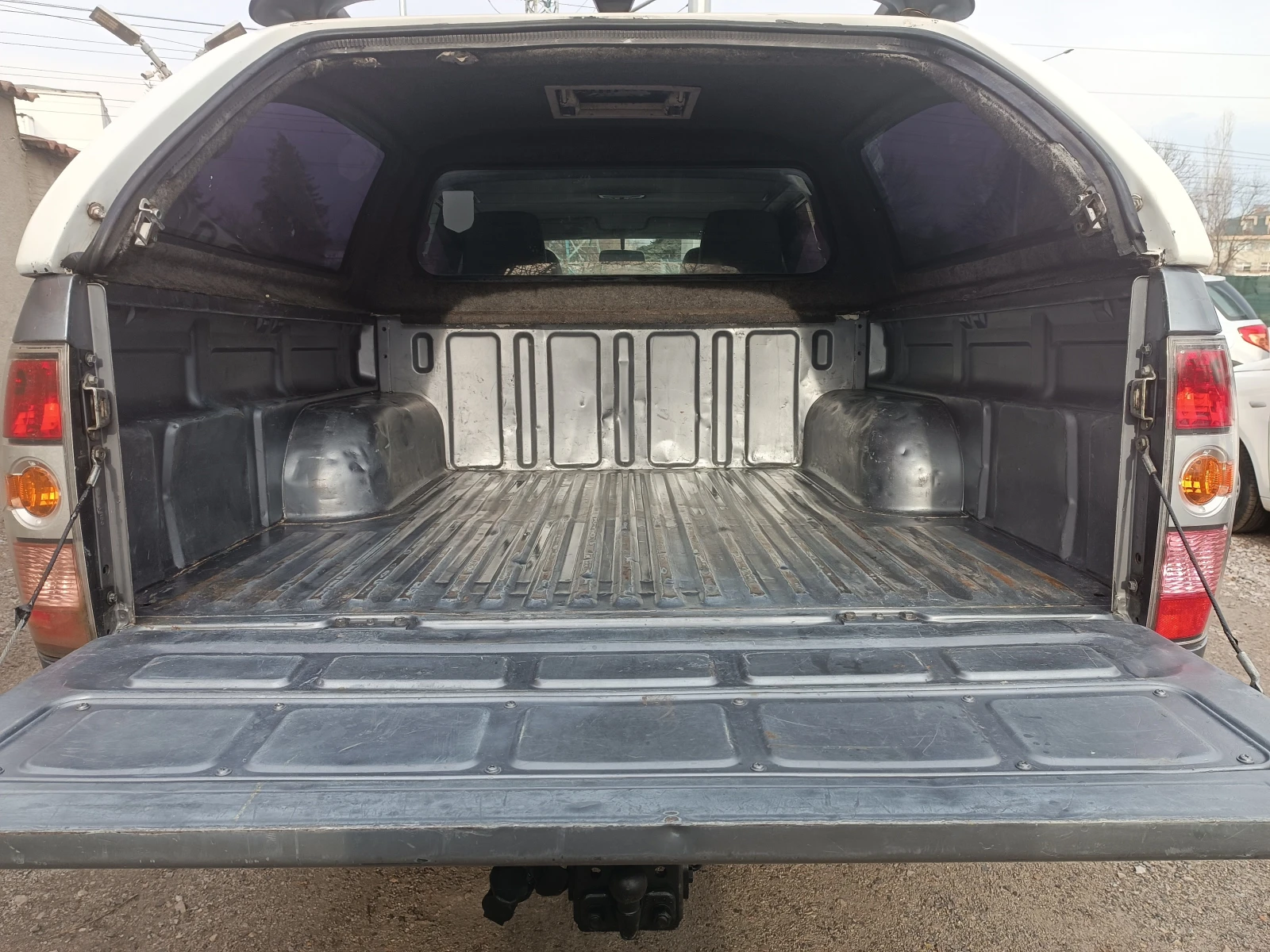 Mazda BT-50 2.5TDCI 4X4 - изображение 9