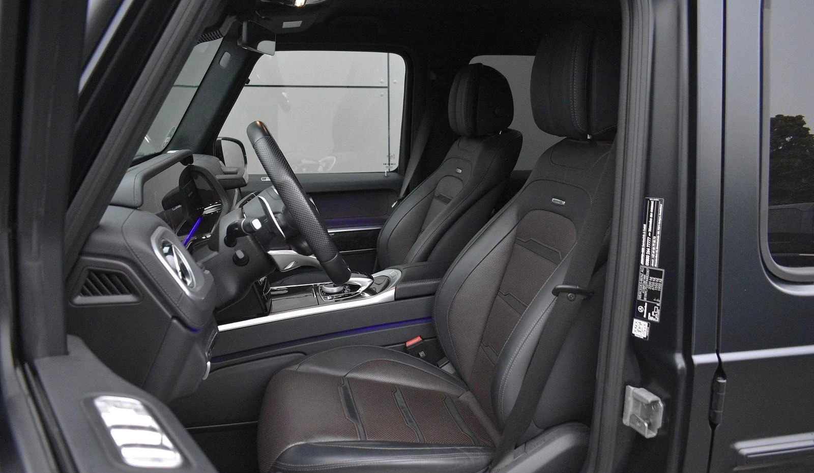Mercedes-Benz G 63 AMG /4MATIC/MAGNO/NIGHT/BRABUS 22/BURM/360/ - изображение 7