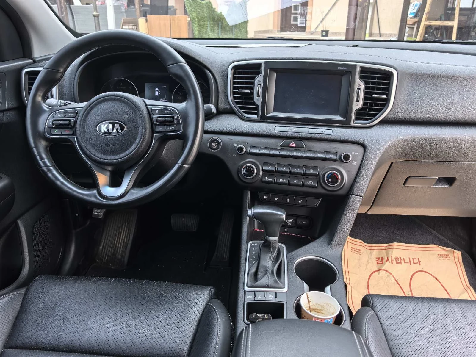Kia Sportage, снимка 12 - Автомобили и джипове - 53972080