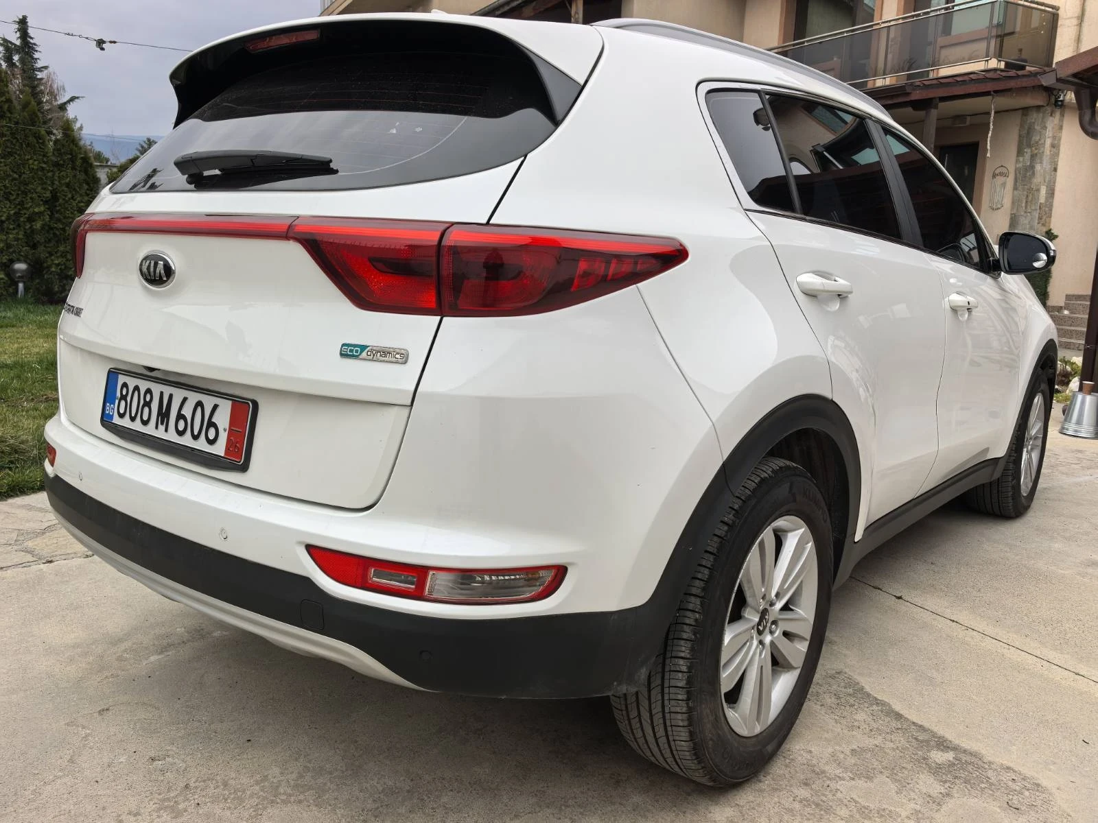 Kia Sportage, снимка 7 - Автомобили и джипове - 53972080