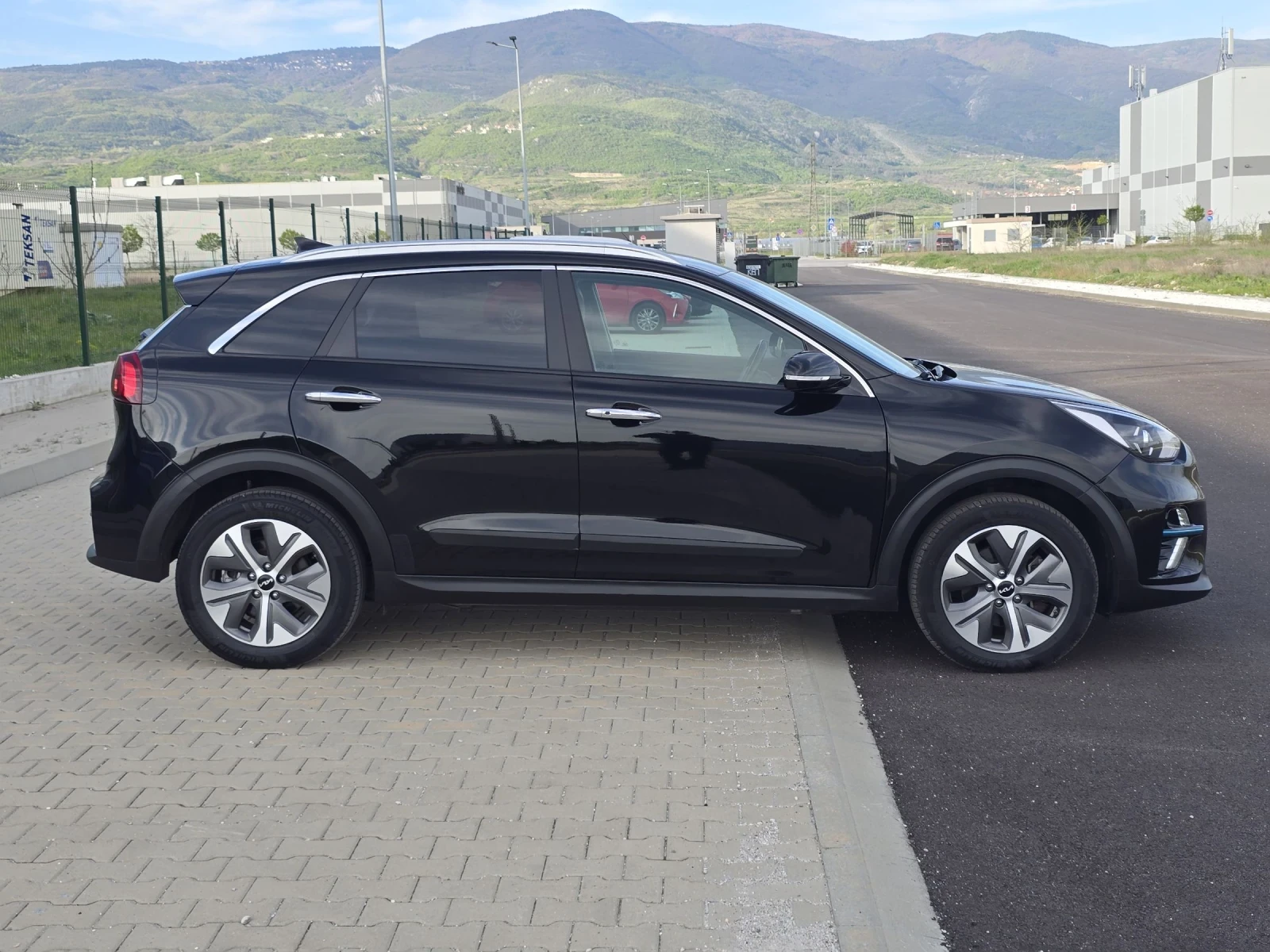 Kia Niro 64KW/49000km/FUL-SERVICE | Mobile.bg � ����������� 4