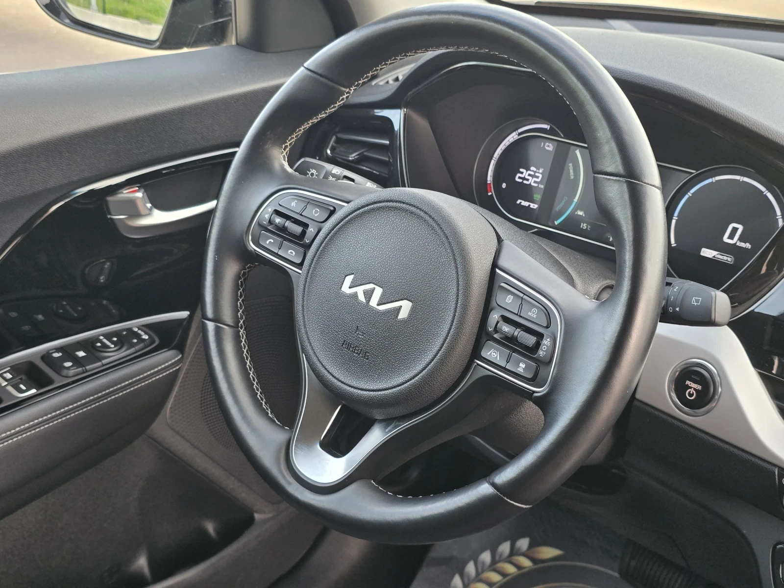 Kia Niro 64KW/49000km/FUL-SERVICE | Mobile.bg � ����������� 14