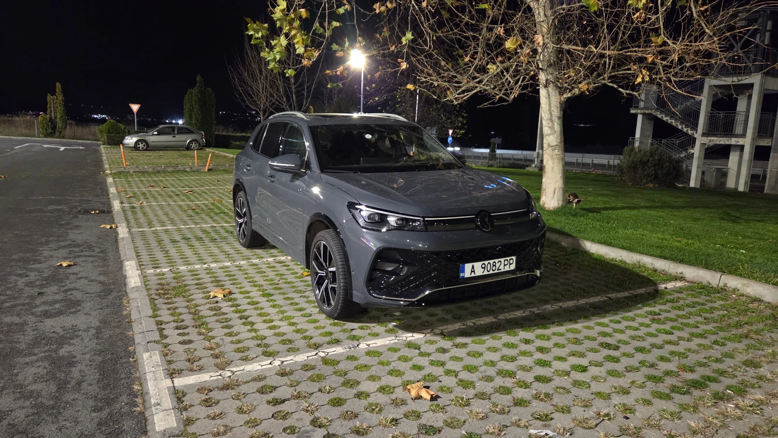 VW Tiguan R-line 2.0 TDI SCR 4MOTION DSG
