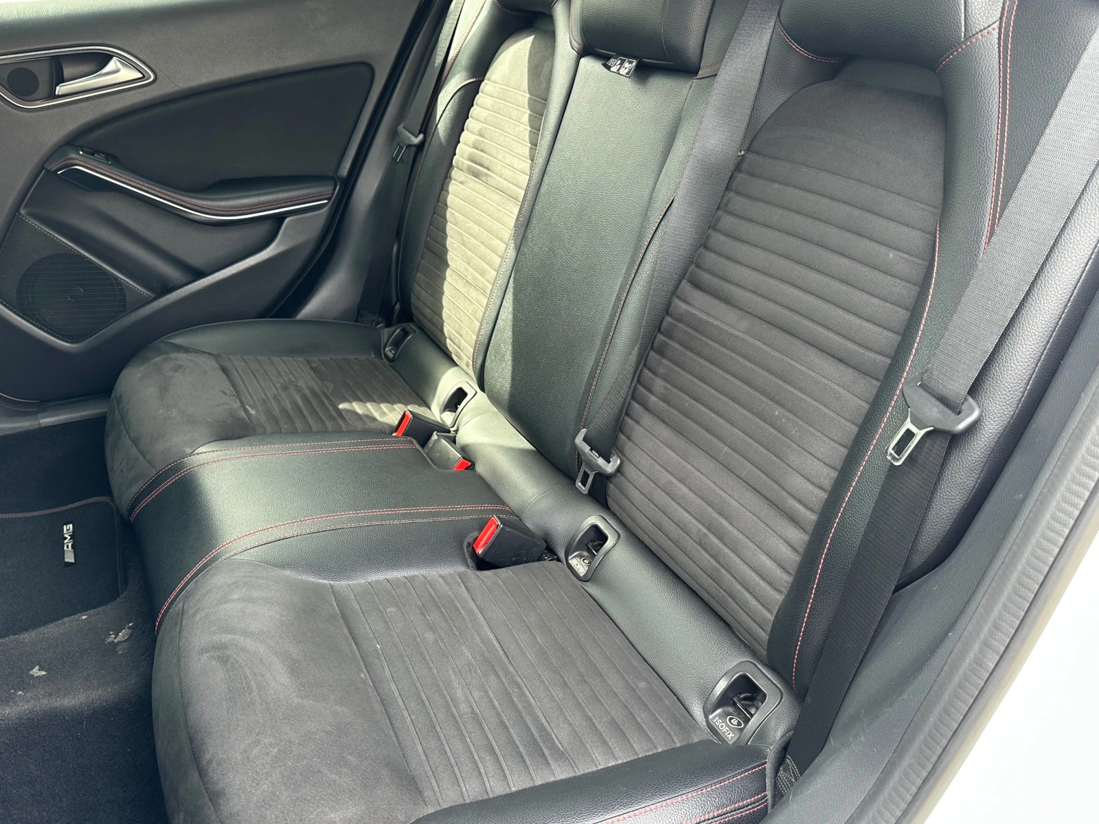 Mercedes-Benz GLA 200 d, AMG LINE, снимка 14 - Автомобили и джипове - 54765546