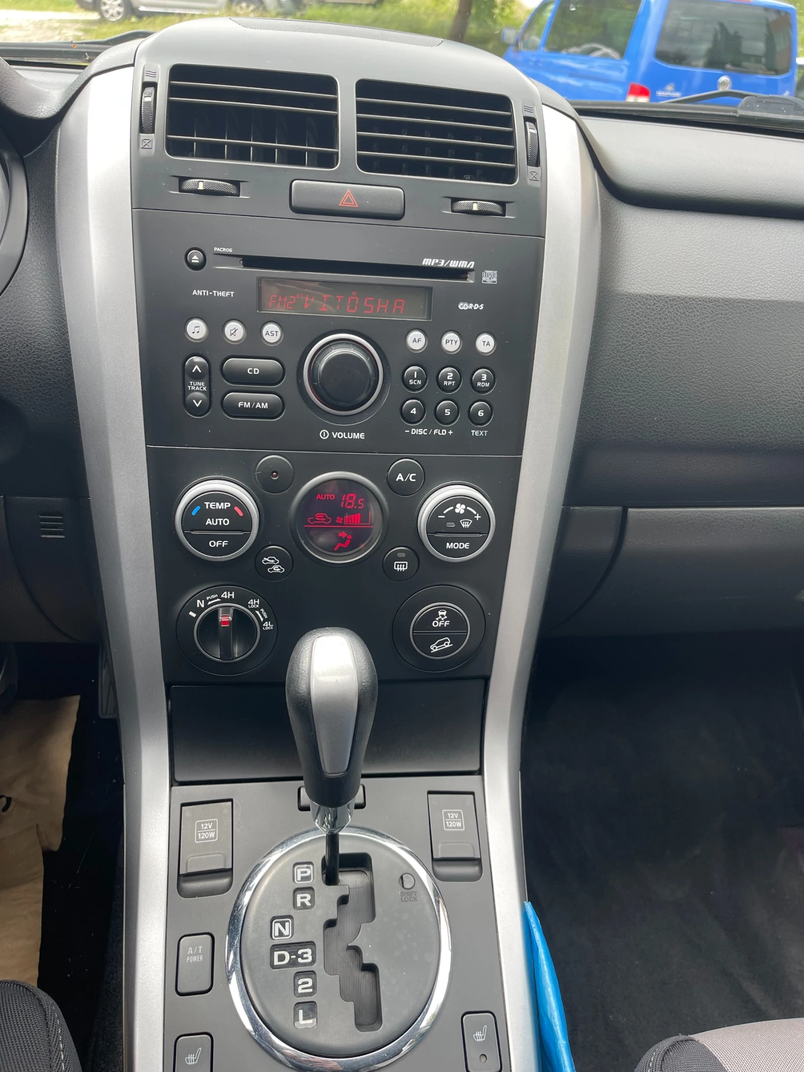 Suzuki Grand vitara 2.4 GL TOP Швейцария, снимка 16 - Автомобили и джипове - 54712424