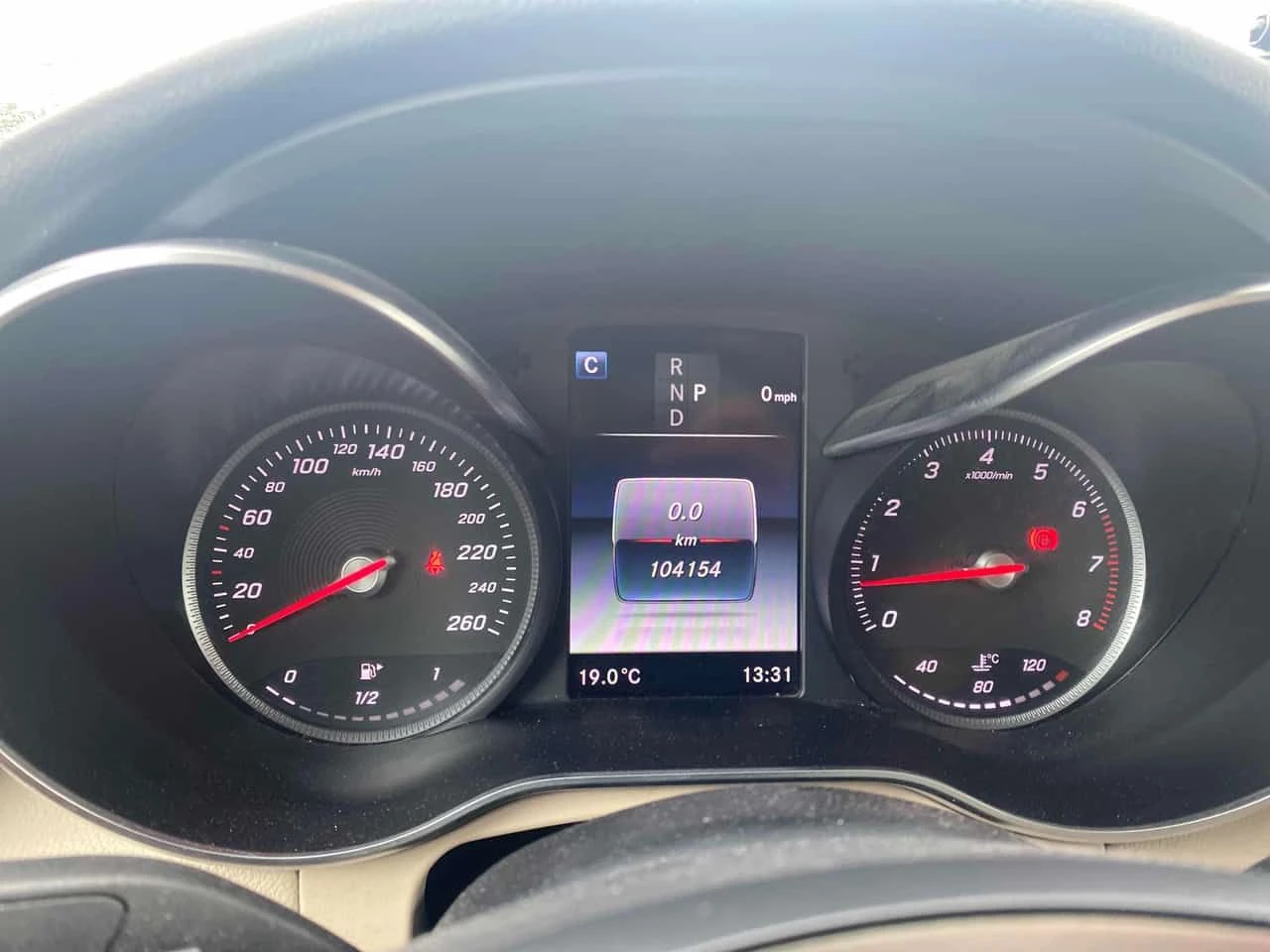 Mercedes-Benz GLC 300 BURMESTER * PANO * KEYLESS *  2 КЛЮЧА, снимка 8 - Автомобили и джипове - 55052171