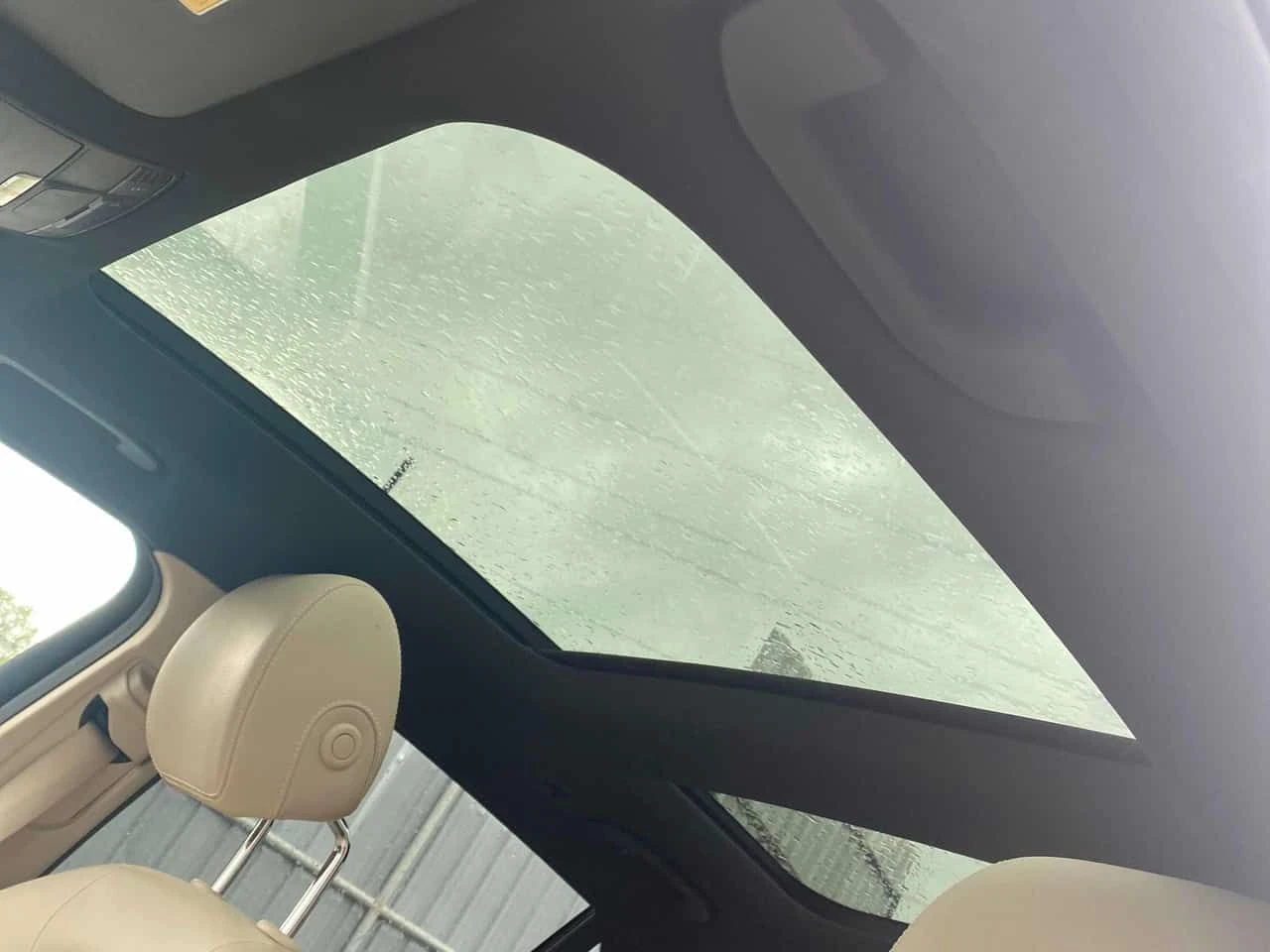 Mercedes-Benz GLC 300 BURMESTER * PANO * KEYLESS *  2 КЛЮЧА, снимка 15 - Автомобили и джипове - 55052171