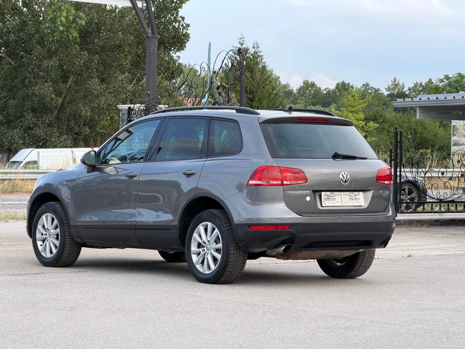 VW Touareg 3.0TDI 4Motion ИТАЛИЯ, снимка 15 - Автомобили и джипове - 55400225