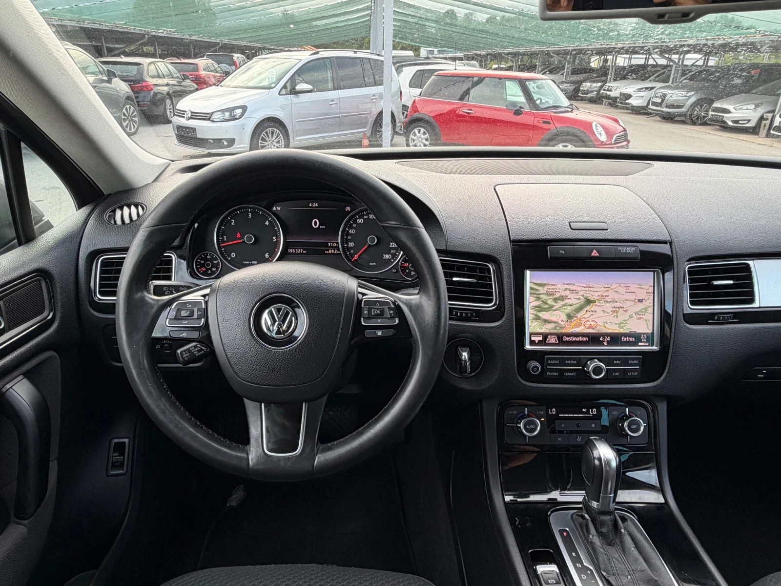 VW Touareg 3.0TDI 4Motion ИТАЛИЯ, снимка 11 - Автомобили и джипове - 55400225