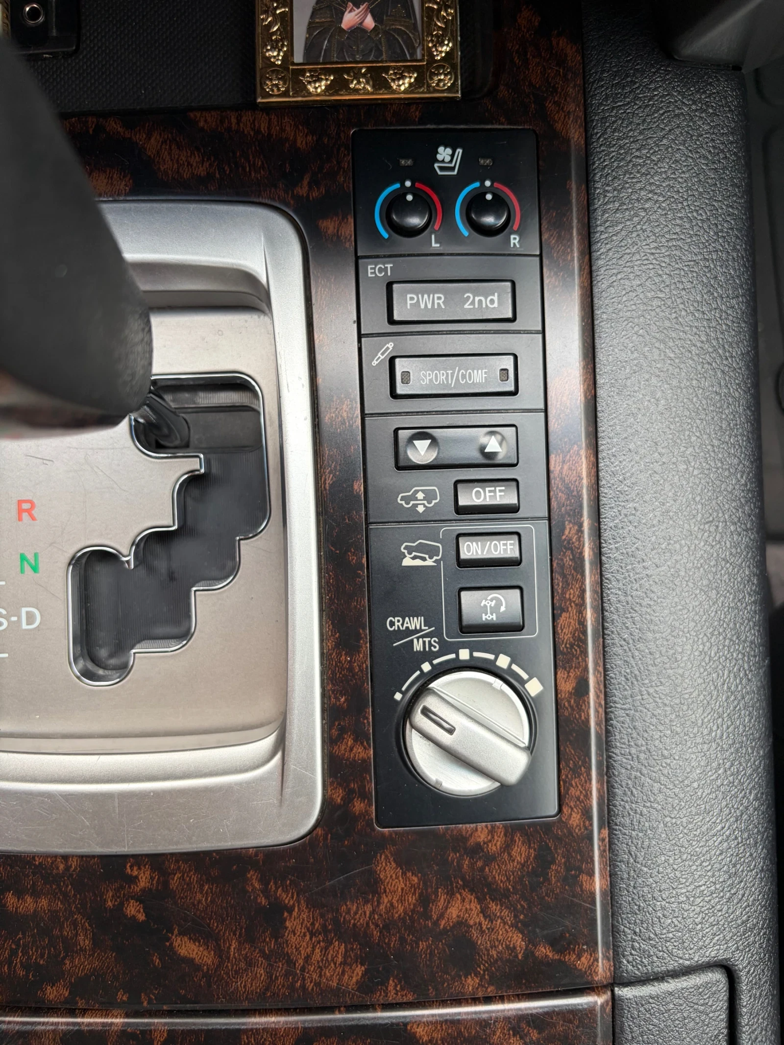 Toyota Land cruiser Land Cruiser V8 , снимка 10 - Автомобили и джипове - 55937952