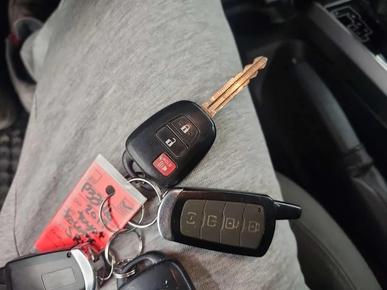 Toyota Tacoma * SR5 OFF ROAD CREW CAB SHORT BED * CARFAX *  | Mobile.bg � ����������� 8