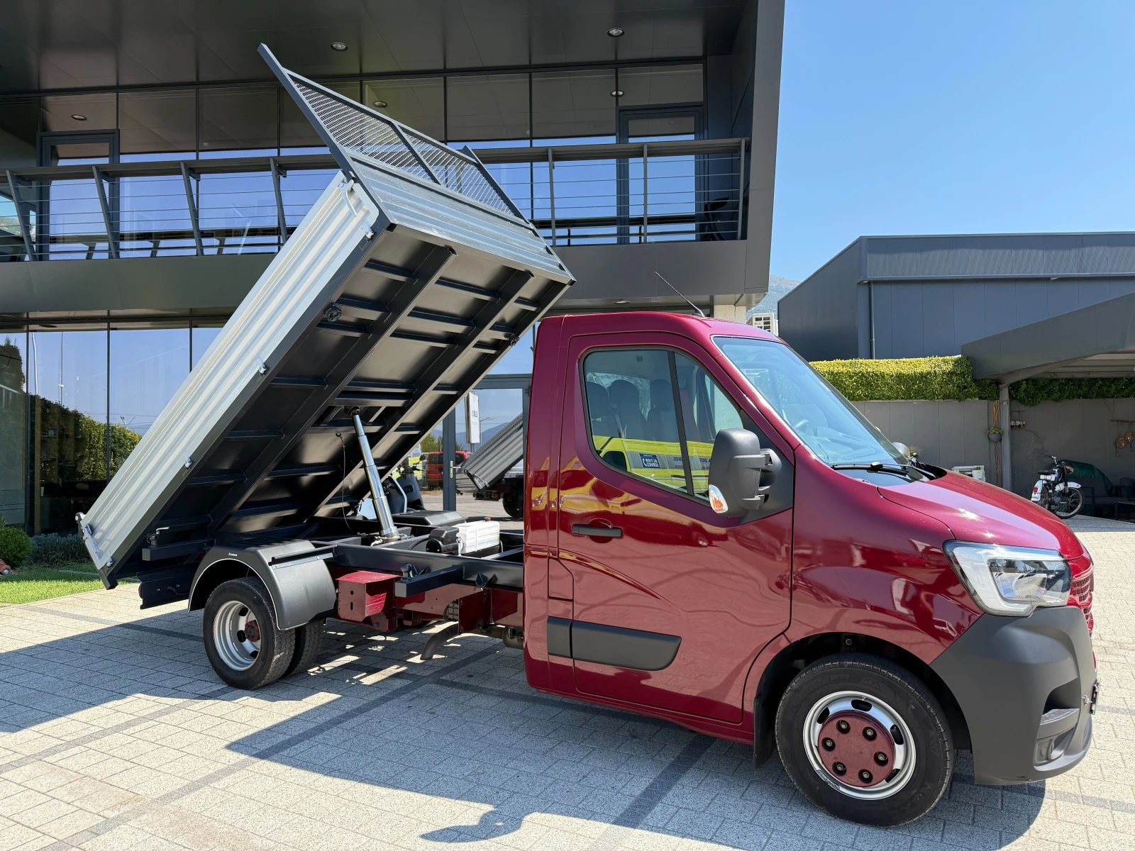 Renault Master 2.3dCI до 3.5т. 3.40м. Клима Euro 6 - New Model , снимка 2 - Бусове и автобуси - 55752546